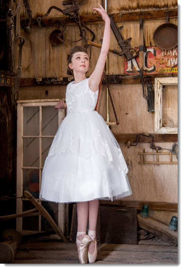 EK 62 Layla   First Communion or Flower Girl Dress